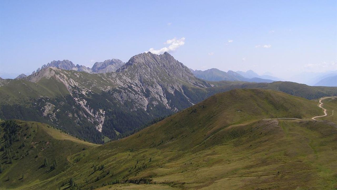 Blick_vom_Golzentipp_zum_Eggenkofel Blick_vom_Golzentipp_zum_Eggenkofel